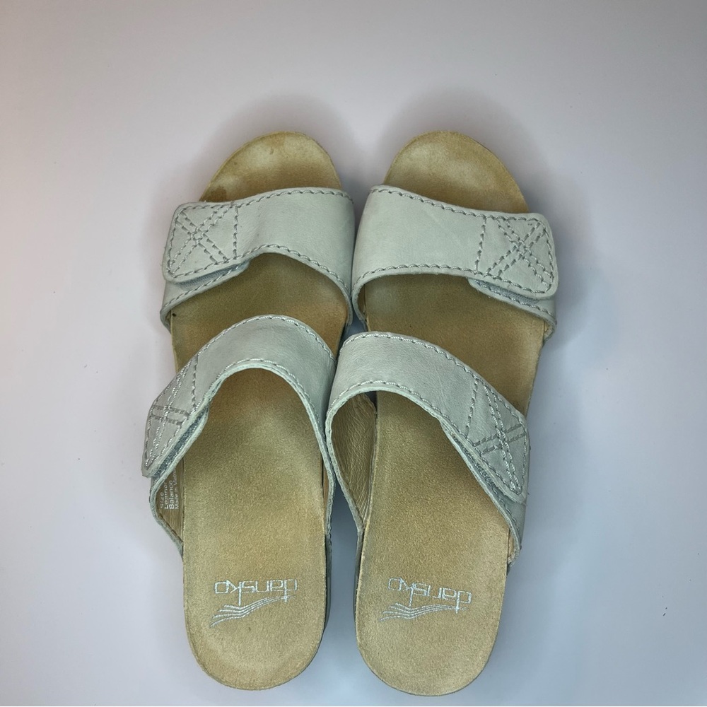 Dansko Maddy Milled Oyster Nubuck Women's Slip On Slide Sandals 38/US 7.5-8